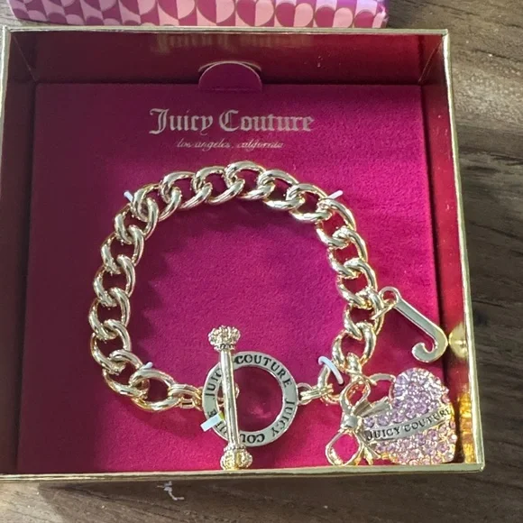 Juicy Couture Gold Charm Bracelet with Heart and Logo - Picture 2 of 3